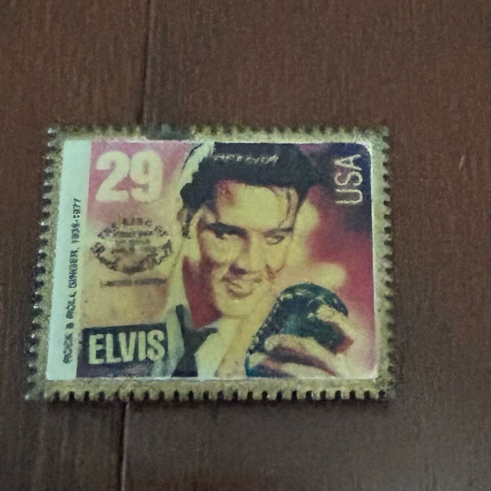Vintage 1993 Elvis Presley 29¢ Stamp Fridge Magnet USPS Commemorative Magnet - Picture 4 of 8